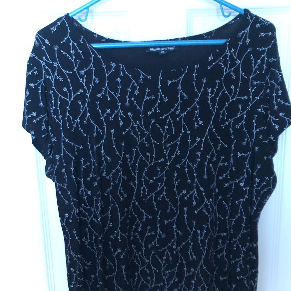 Travel knit top